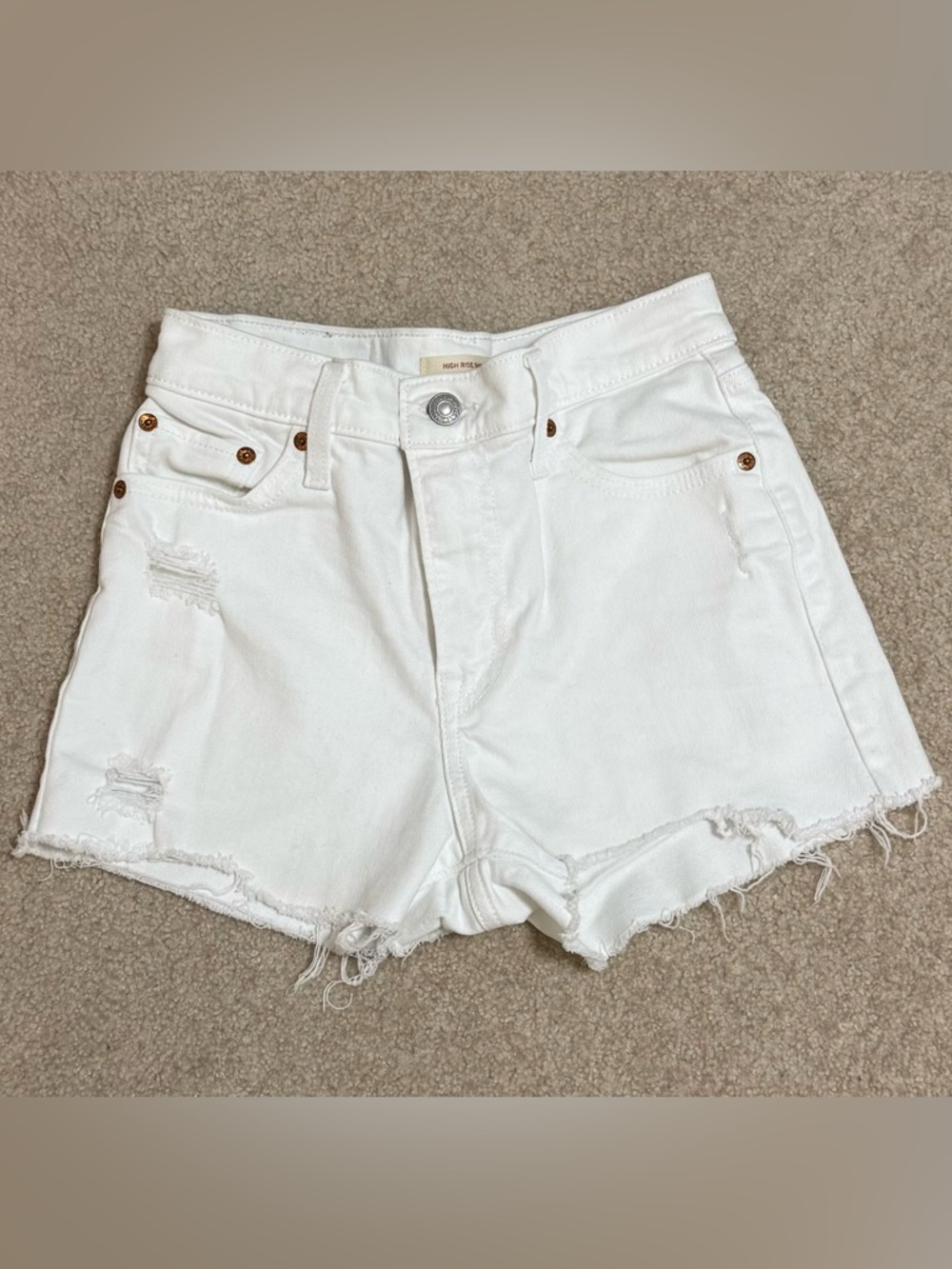 Levi’s 501 Original Fit High-rise women’s shorts
